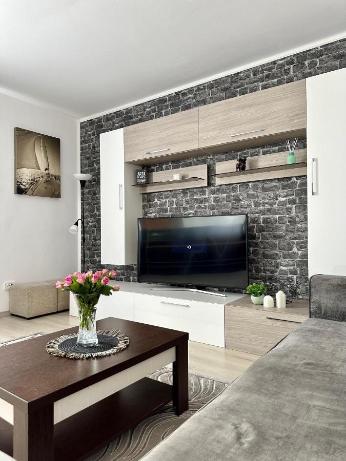 Apartament Iris Apartment Сибиу Екстериор снимка
